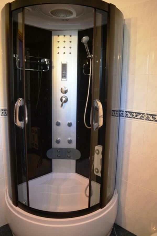 Apartmani Andela Vinišće Eksteriør billede